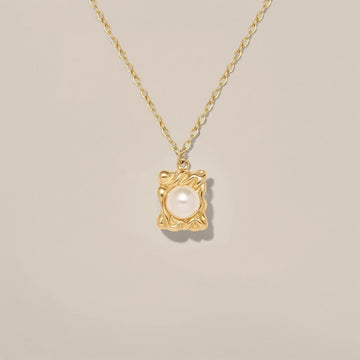 Elegant Baroque Square Pearl Collar Chain