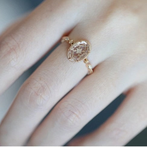 Mirror Fountain: Elegance White Crystal Rose Ring Women Gift